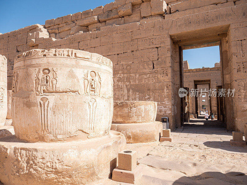 Medinet Habu神庙的柱子